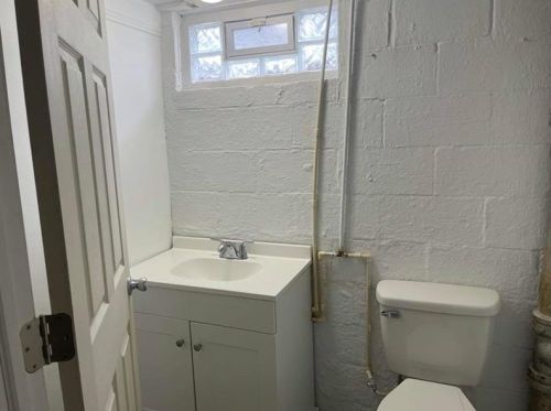 427 Patton Ave, Hermitage PA  16121-1706 exterior