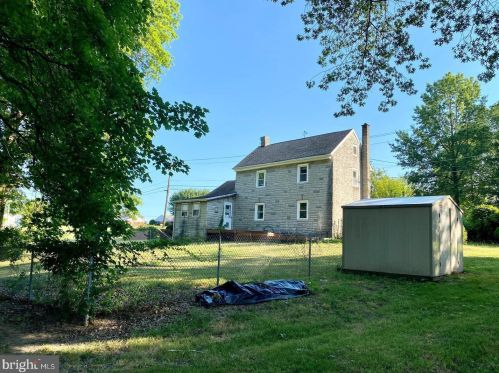 144 Moyer Rd, Pottstown PA  19464-1532 exterior