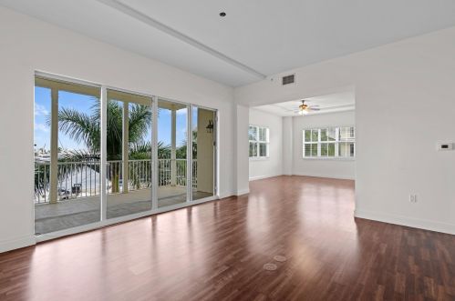 3920 Flagler Dr, West Palm Beach, FL 33407-4432