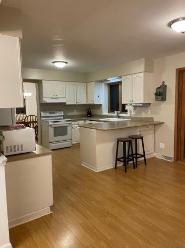 421 Paffrath Ave, Springfield MN  56087-1130 exterior