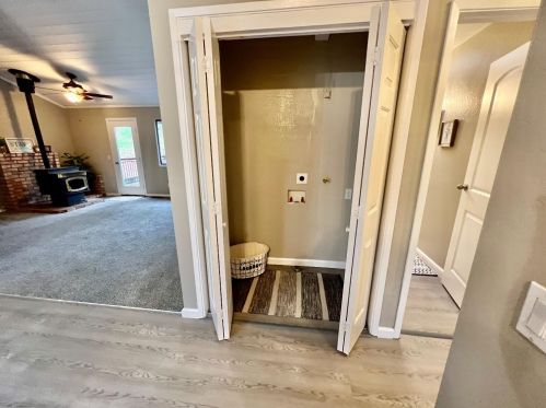 10683 Alta Sierra Dr, Grass Valley CA  95949-6847 exterior