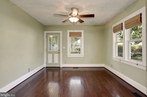 319 Third St, Fredericksburg VA  22408-2321 exterior