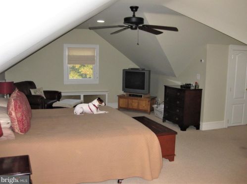 738 Bunker Hill Ave, Lawrence Township NJ  08648-4443 exterior