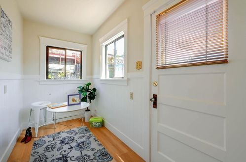 617 Walnut Ave, South San Francisco CA  94080-2721 exterior