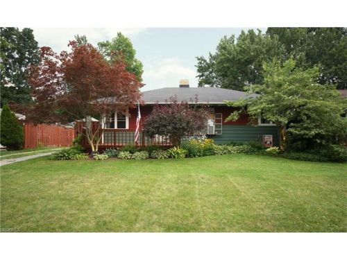 181 Wyleswood Dr, Berea, OH 44017-2438