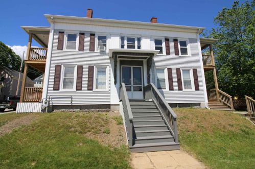 117 High St, Somersworth NH  03878-2333 exterior