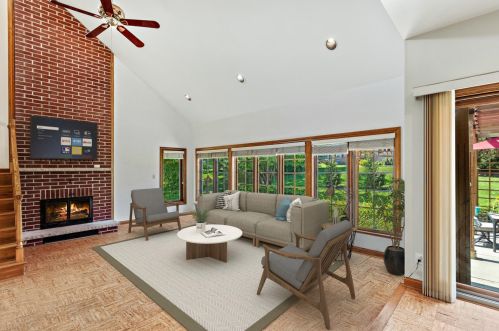 2921 Paget Ct, Thiensville WI  53092-2320 exterior