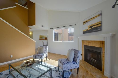 626 Cypress Ln, Campbell, CA 95008-2110
