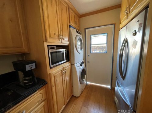 6815 Monlaco Rd, Long Beach, CA 90808-3038