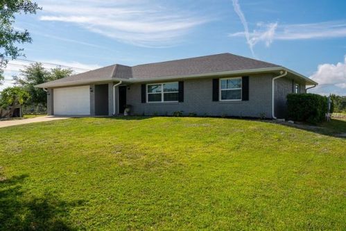 1075 Whispering Creek Way, Osteen, FL 32764-9136