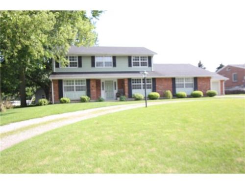 1326 Stratford Dr, Piqua, OH 45356-4338