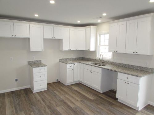 1623 Wright St, Bellefontaine, OH 43311-1559