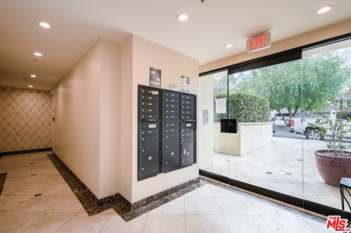 4742 Sepulveda, Van Nuys CA 91402-4344 exterior