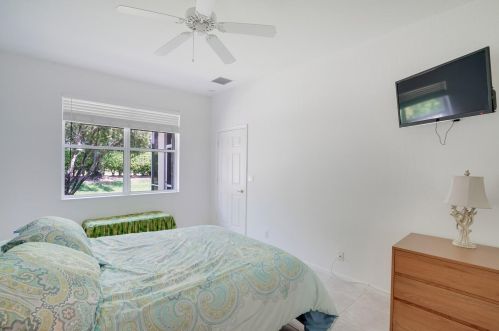 2210 Sapphire Cir, West Palm Beach FL  33411-5196 exterior