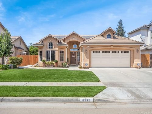 5575 Ensanada Ave, Fresno, CA 93723-7651
