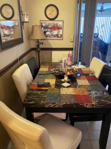 5005 Janice Ln, Tarpon Springs, FL 34690-4436