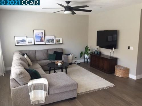 327 Whispering Oaks Ct, West Pittsburg CA  94565-7371 exterior