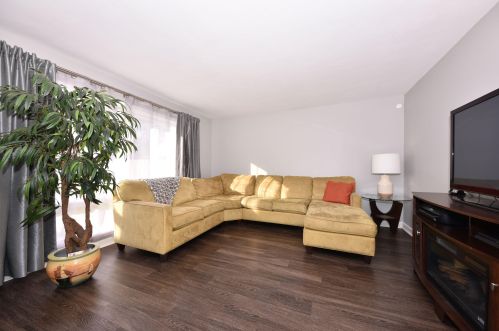 209 79, Milwaukee WI 53219-1717 exterior