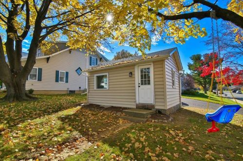 708 Main St, Macungie PA  18062-1718 exterior