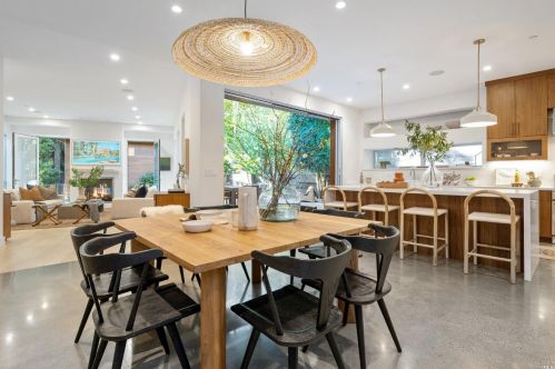 249 Blithedale Ave, Mill Valley CA  94941-2052 exterior