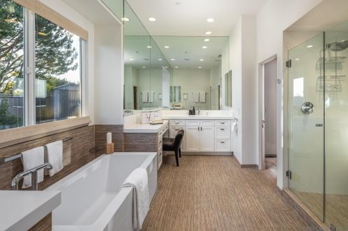1355 Ravean Ct, Encinitas CA  92024-6204 exterior