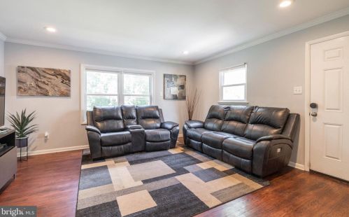1719 Hills Dr, Norristown, PA 19401-5701