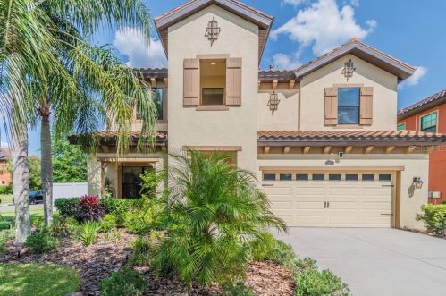 2616 Calvano Dr, Land O Lakes, FL 34639-5485