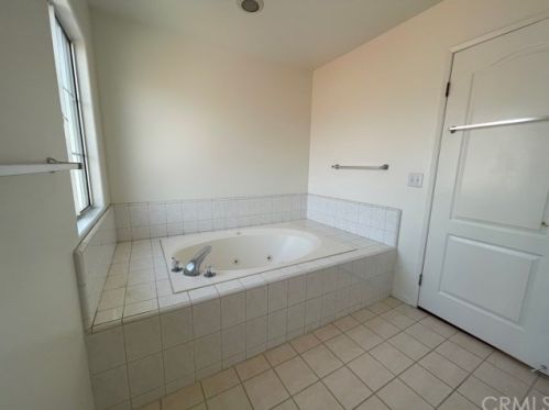 18438 Amie Ave, Torrance CA 90503-3605 exterior