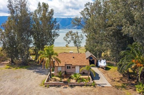 906 Lakeshore Dr, Lake Elsinore, CA 92530-3416