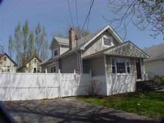 363 Mountain St, Albany, NY 12209-1801