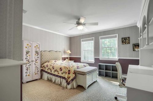 5 Carlson Ter, Fishkill NY  12524-3001 exterior