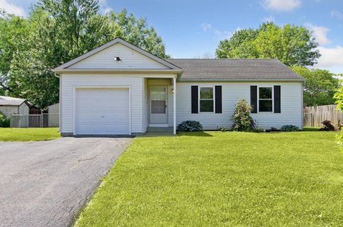 14007 Sycamore Dr, Marysville, OH 43040-8887
