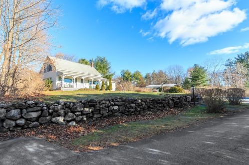 109 Brookdale Rd, Salem NH  03079-2844 exterior