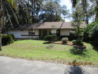 3014 39th Pl, Ocala, FL 34479-8866