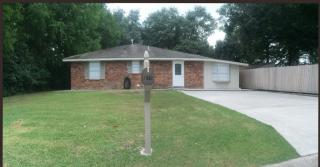 121 Beta St, Belle Chasse LA  70037-1401 exterior