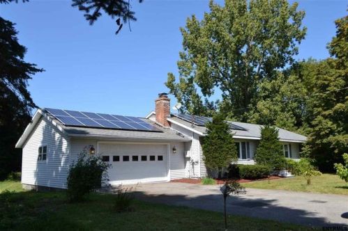 393 Malta Ave, Ballston Spa, NY 12020-4003