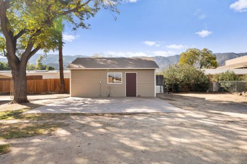 32861 Brechtel St, Lake Elsinore CA  92530-0420 exterior