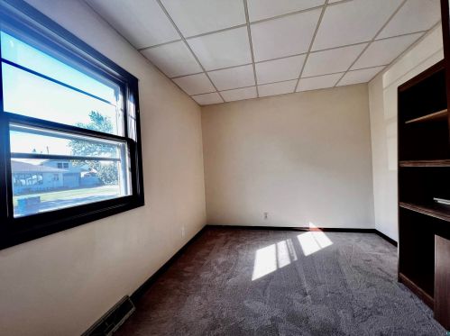 1923 27 St, Hibbing MN 55746-3425 exterior