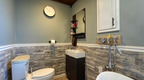 275 Willow Dr, Zanesville OH  43701-1252 exterior