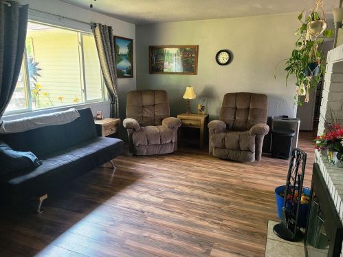 726 Carver Ln, Menasha, WI 54952-2218