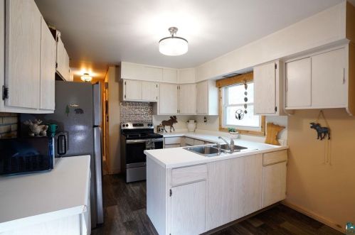 2212 Hoover St, Duluth, MN 55811-3013