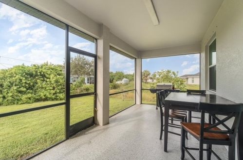 5029 Bristo St, Lehigh Acres FL 33971-6576 exterior