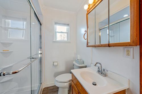 212 Paul Dr, New Kensington PA  15068-2907 exterior