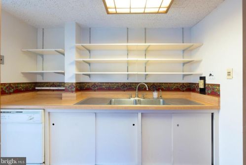 285-6 Chelsea Cir, Newtown Square PA  19073-2104 exterior