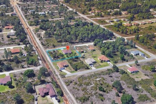 3102 40 St, Lehigh Acres FL  33976-4631 exterior