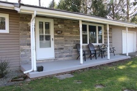 405 2nd St, Pleasantville, PA 16341-9773