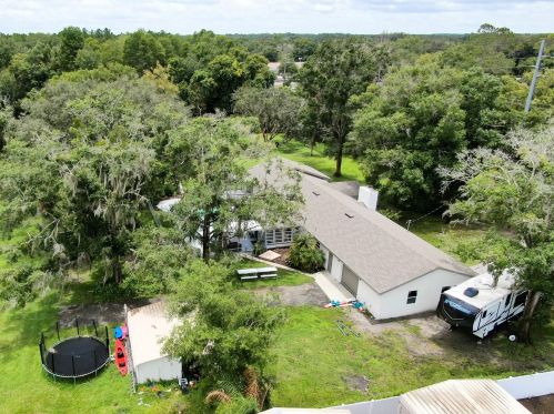 2406 Sunset Ln, Lutz FL  33549-8209 exterior