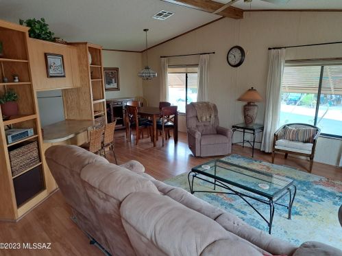 5518 Box R St, Tucson AZ  85713-6328 exterior