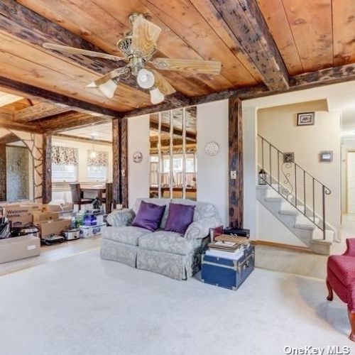 64 Birch St, Lake Grove NY  11755-2743 exterior