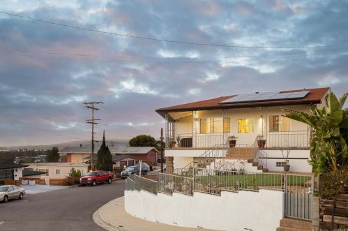 5150 Hilda Rd, San Diego, CA 92110-1538